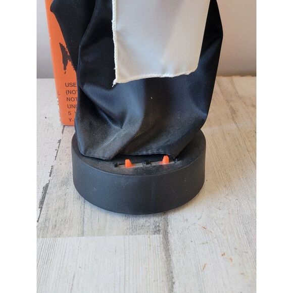 Vintage Halloween witch AS IS skull figure scary prop home decor - Picture 4 of 14